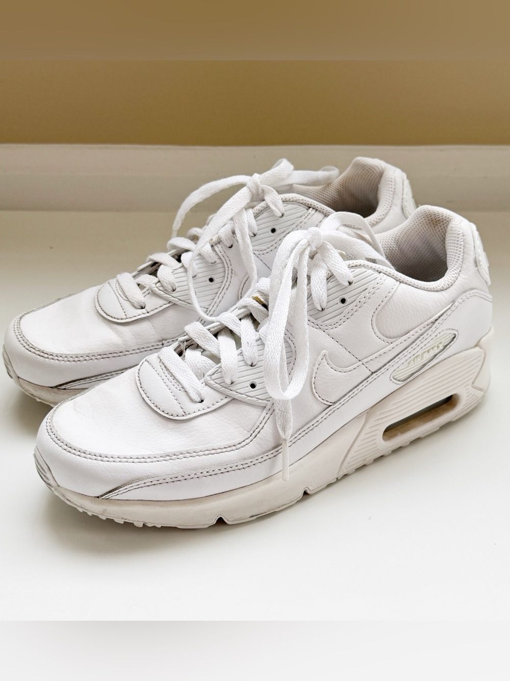 Nike White Leather Air Max 90 Trainers